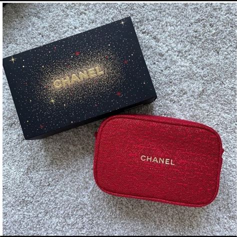 chanel pouch makeup|chanel gift with purchase.